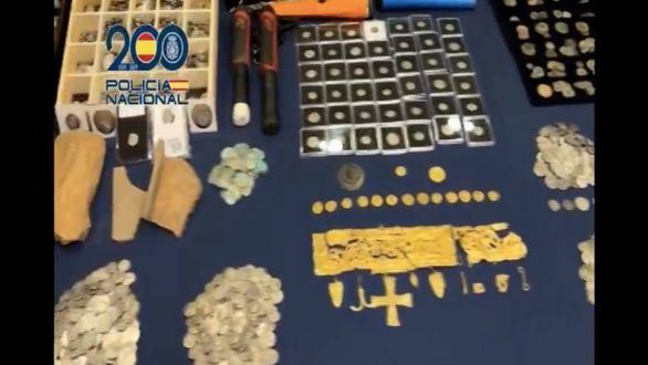 Recuperada una corona visigoda de oro en una operación contra el expolio