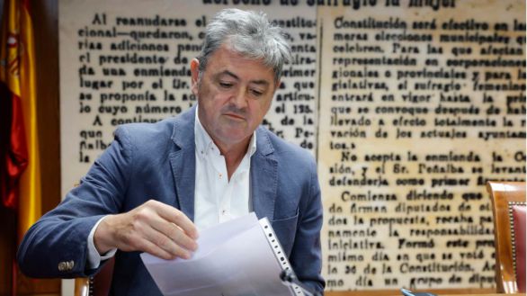 Antxon Alonso, el socio de Cerdán, guarda silencio en la comisión de investigación de Navarra