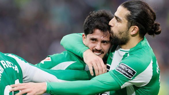 LaLiga. El Betis tumba al Valencia y sube al quinto puesto