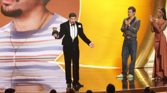 Bad Bunny hace historia en los Grammy: mejor álbum del año, el primero en español