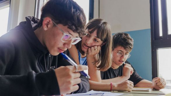Los hogares con mayor renta gastan un 18% más en clases particulares