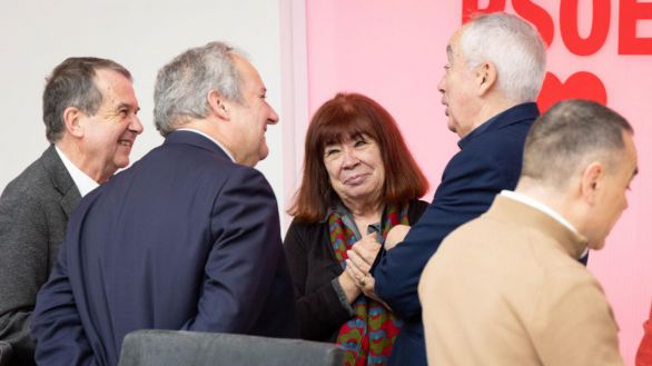 El PSOE evita hacer autocrítica y acusa al PP de alimentar 