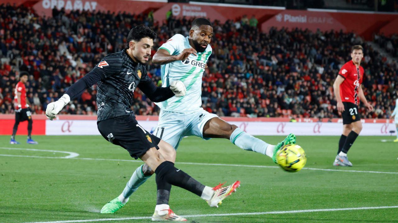 LaLiga. El Betis da un paso adelante en Mallorca