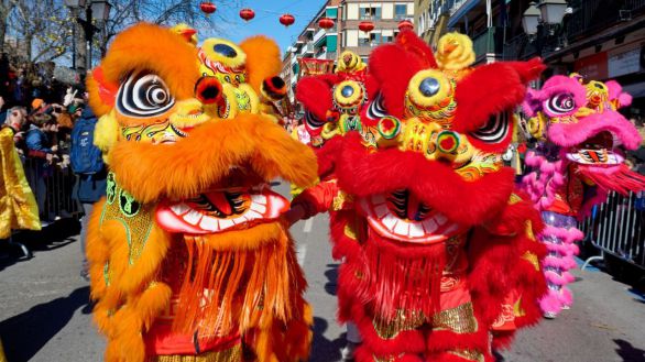 Año Nuevo chino en Usera: música, fuegos artificiales, desfile y talleres