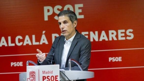 Dimite el diputado socialista Rodríguez Palacios por filtrar fotos del secretario de la organización con una stripper