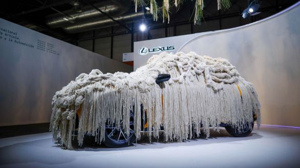 Un vehículo trenzado lidera la propuesta de Lexus para activar los cinco sentidos en ARCO