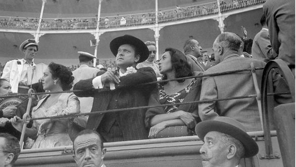 Digitalizadas 200.000 fotografías del archivo de Gerardo Contreras