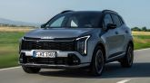 Kia electrifica con cabeza: híbridos que convencen hoy y eléctricos que aseguran el mañana