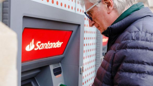Santander lanza un nuevo espacio web pensado para acompañar a los clientes senior