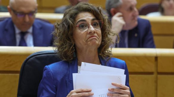 María Jesús Montero justifica sus mensajes 