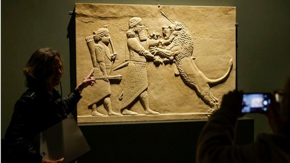 El imperio asirio a través de Asurbanipal, temido guerrero y consumado intelectual