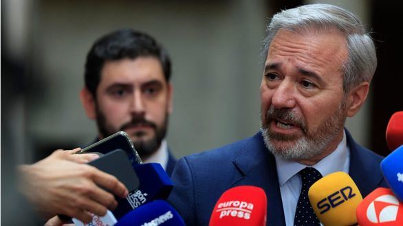 Azcón: "En la Sanidad aragonesa se va a atender a todo el mundo, no va a haber ni un solo cambio"