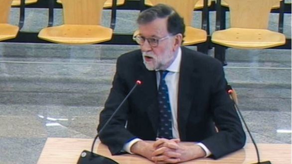 Rajoy, como testigo, niega que Bárcenas le diera dinero de la 'caja B': "Absolutamente falso"