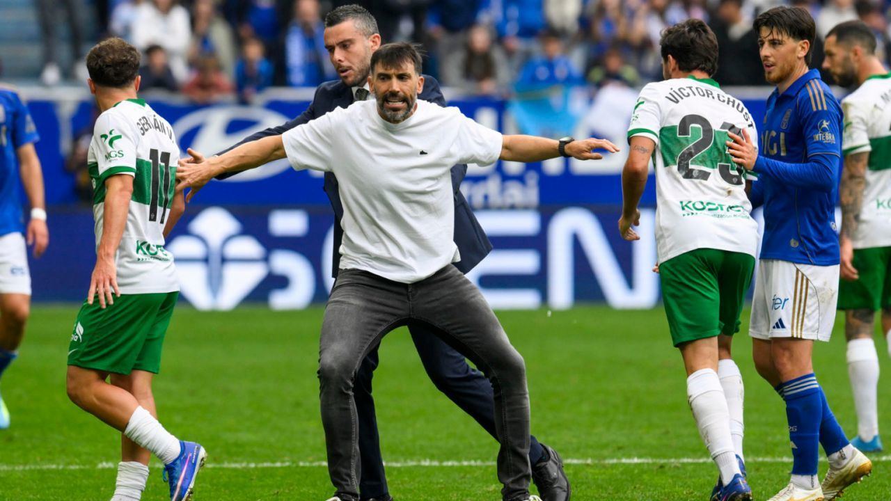 LaLiga. El Elche gana en Oviedo y se acerca al sueño de la salvación