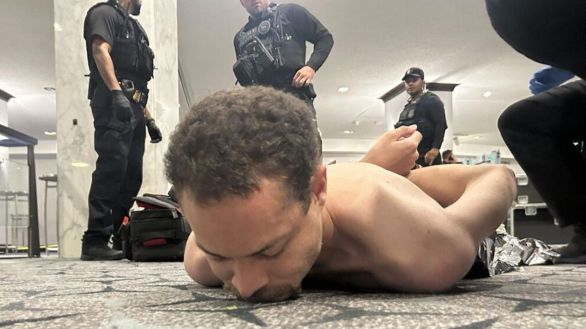 Prisión preventiva sin fianza para Cole Allen, el acusado de intentar asesinar a Trump