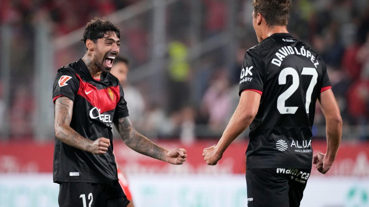 LaLiga. El Mallorca se acerca a la permanencia complicando al Girona