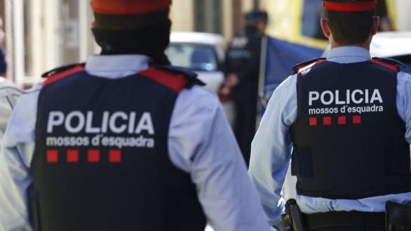 Investigan un tiroteo a primera hora de este lunes en plena calle en L'Hospitalet de Llobregat
