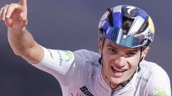 Giro Italia. El Red Bull Bora cita al mayor fenómeno italiano para discutir a Vingegaard