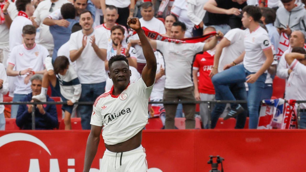 LaLiga. Remontada vital y llena de emoción del Sevilla contra el Espanyol