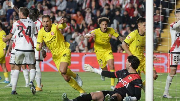 LaLiga. El Rayo se acerca a la permanencia ante un Girona que desciende al Oviedo