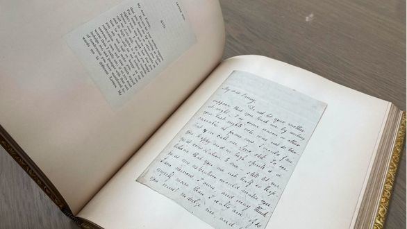 Las cartas de amor del poeta John Keats se muestran por vez primera en 140 años