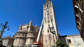 Arrancan las obras de restauración del remate renacentista de la Giralda de Sevilla