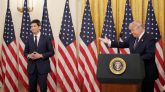 Donald Trump con Kevin Warsh.