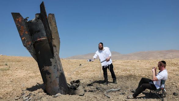Intercambio de ataques entre Irán e Israel por primera vez desde el alto el fuego