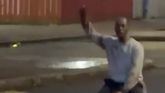 Un inmigrante sudanés intenta decapitar a un hombre de 40 años en plena calle en Belfast