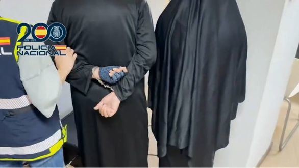 Siete detenidos por atracar una joyería en Madrid, dos de ellos disfrazados de religiosos