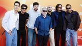 Ivan Ferreiro y las bandas Veintiuno y Marlon posan en el photocall del evento organizado por Repsol 'Music Feat Energy' - EFE David Fernández