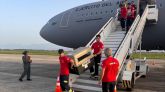 El avión con la UME y efectivos de la Comunidad de Madrid aterriza en Venezuela