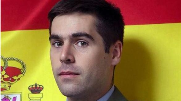 Muere un militar condecorado durante un salto paracaidista nocturno en Huesca