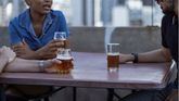 Casi el 40% de los jóvenes ha reducido su consumo de alcohol y el 20% lo ha eliminado