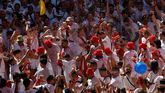 El chupinazo marca el inicio de unos Sanfermines marcados por el calor extremo