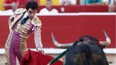 El banderillero Víctor Hugo sufre una rotura de cuádriceps y Hernández una herida escrotal