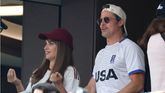 Brad Pitt, Penélope Cruz y Javier Bardem entre el público de España-Bélgica en Los Ángeles