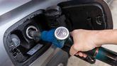 BMW y Toyota reabren el debate del motor de gasolina con una prueba pionera en España