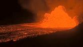 El volcán Kilauea entra en erupción y lanza una fuente de lava a 150 metros de altura