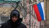 La bandera rusa en un edificio oficial en Moscú