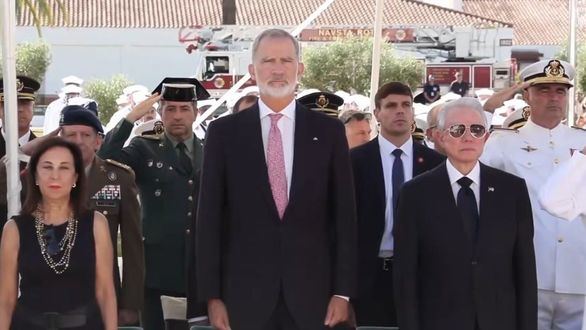 El Rey asiste al homenaje de las víctimas del 11S en la Base Naval de Rota