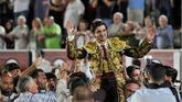 Morante de la Puebla deslumbra en la plaza de toros de Albacete