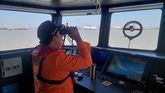 Seis muertos y 130 desaparecidos por el naufragio de un barco en Indonesia