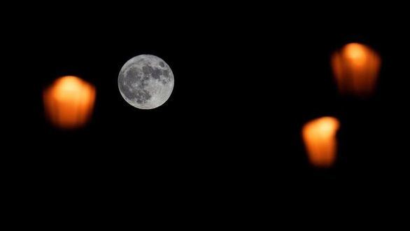 La noche en la que la superluna no fue lo único que brilló en España