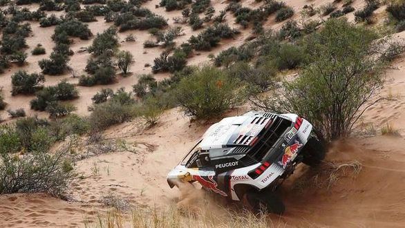 Dakar. Peterhansel agranda su leyenda en el Dakar