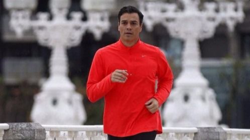 Los 'tuits' del día. El día a día de los políticos