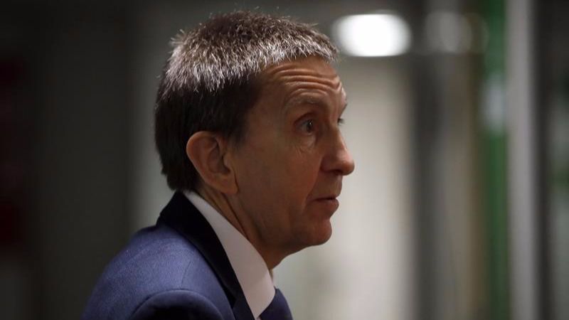 Los tuits del día. Reacciones en las redes tras la dimisión de Moix