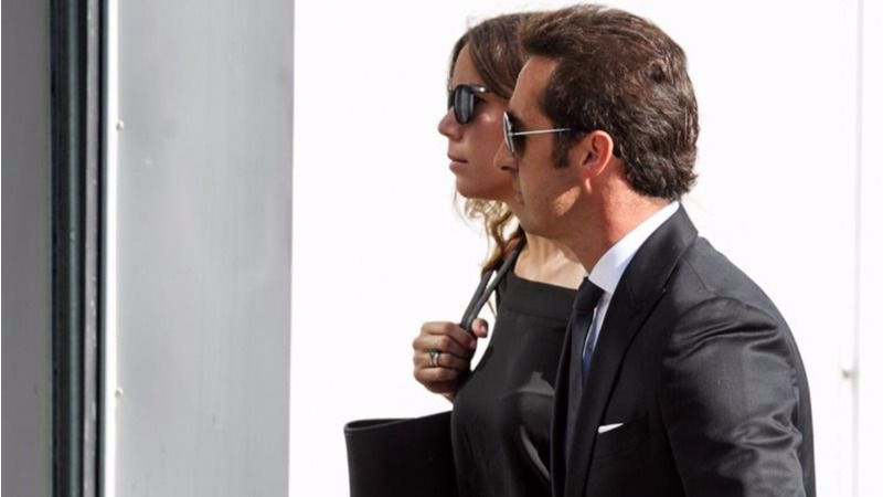 Numerosos compañeros de Fandiño arropan a la familia del diestro