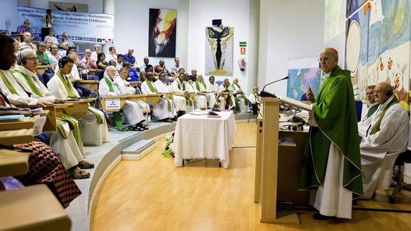 Crónica religiosa. Blázquez con los trabajadores