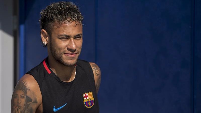 Los tuits del día. Neymar se queda en el Barça